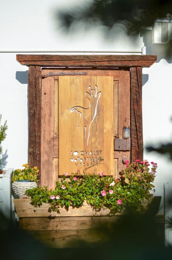 Lo Chalet delle Ville Varena Esterno foto